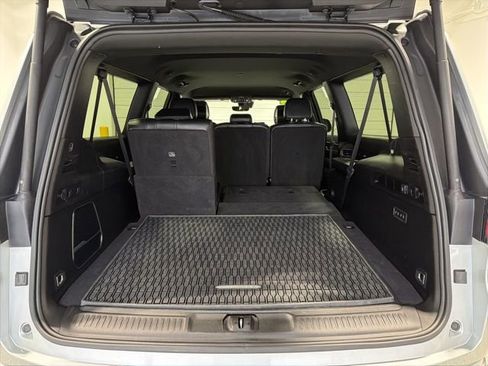 Used 2024 Jeep Wagoneer L Series II w/ Flexible Seating Group image 35