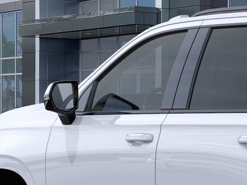 New 2026 Cadillac Escalade V image 12