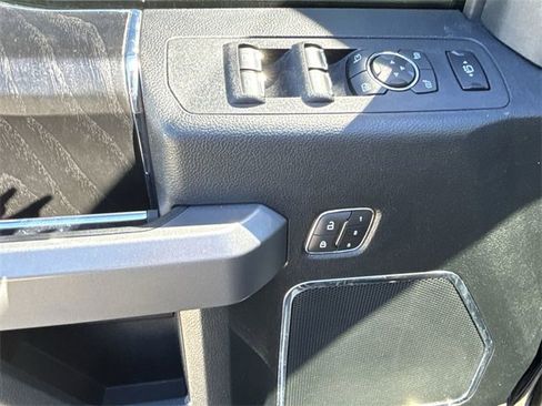 Used 2019 Ford F350 Platinum w/ Platinum Ultimate Package image 13
