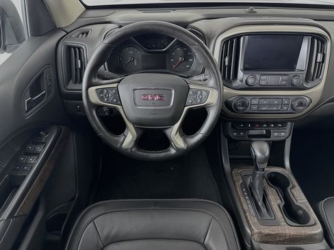 Used 2022 GMC Canyon Denali w/ Denali Black Edition Package image 22