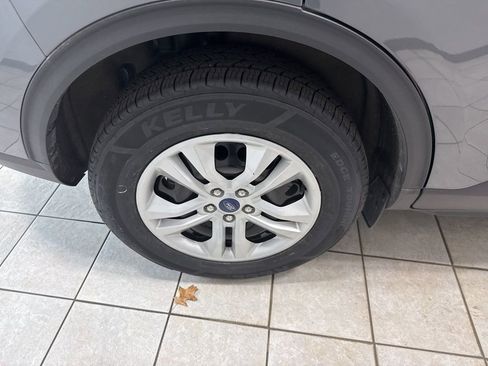 Used 2023 Ford Escape AWD image 78