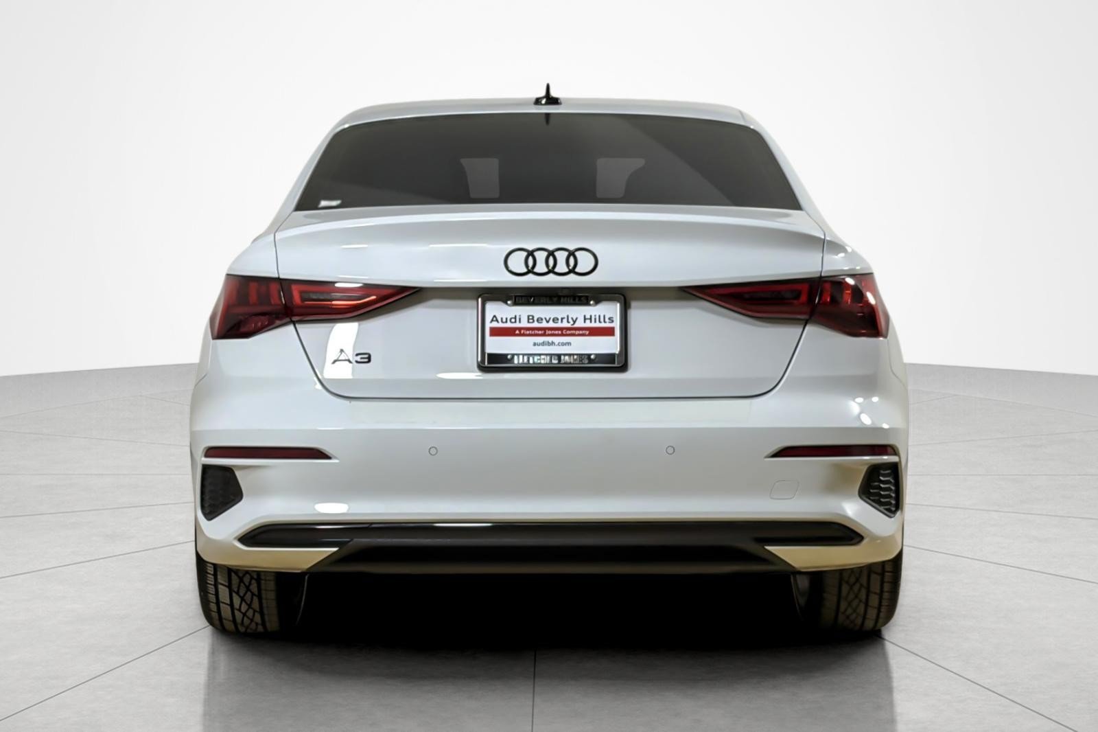 Used 2023 Audi A3 2.0T Premium w/ Convenience Package FWD image 4