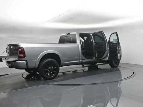 Used 2022 RAM 3500 Limited w/ Night Edition AWD/4WD image 6