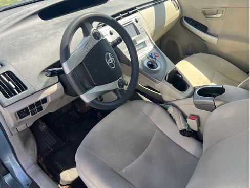 Used 2015 Toyota Prius Two image 6