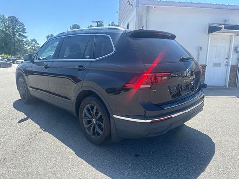 Used 2023 Volkswagen Tiguan SE AWD/4WD image 6