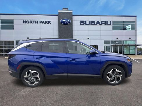 Used 2023 Hyundai Tucson Limited w/ Cargo Package FWD image 1