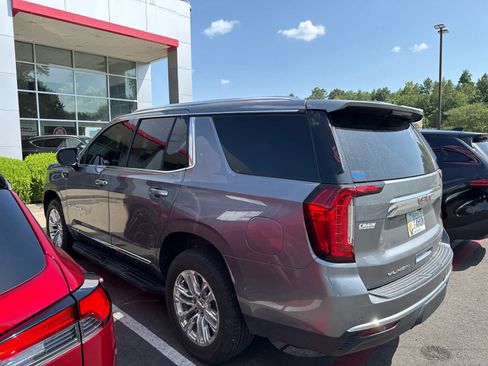 Used 2021 GMC Yukon SLT RWD image 4