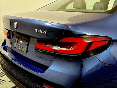 Used 2023 BMW 530i xDrive w/ Convenience Package AWD/4WD image 28