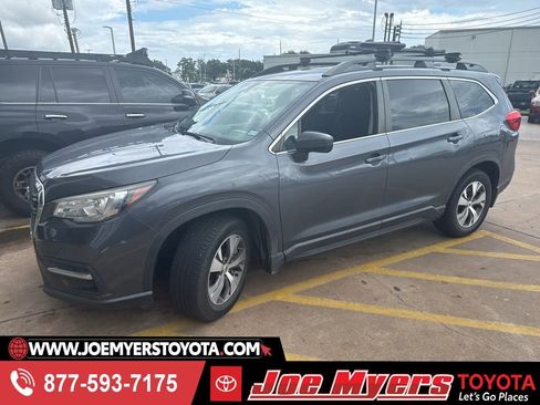 Used 2021 Subaru Ascent Premium w/ Convenience Package AWD/4WD image 1