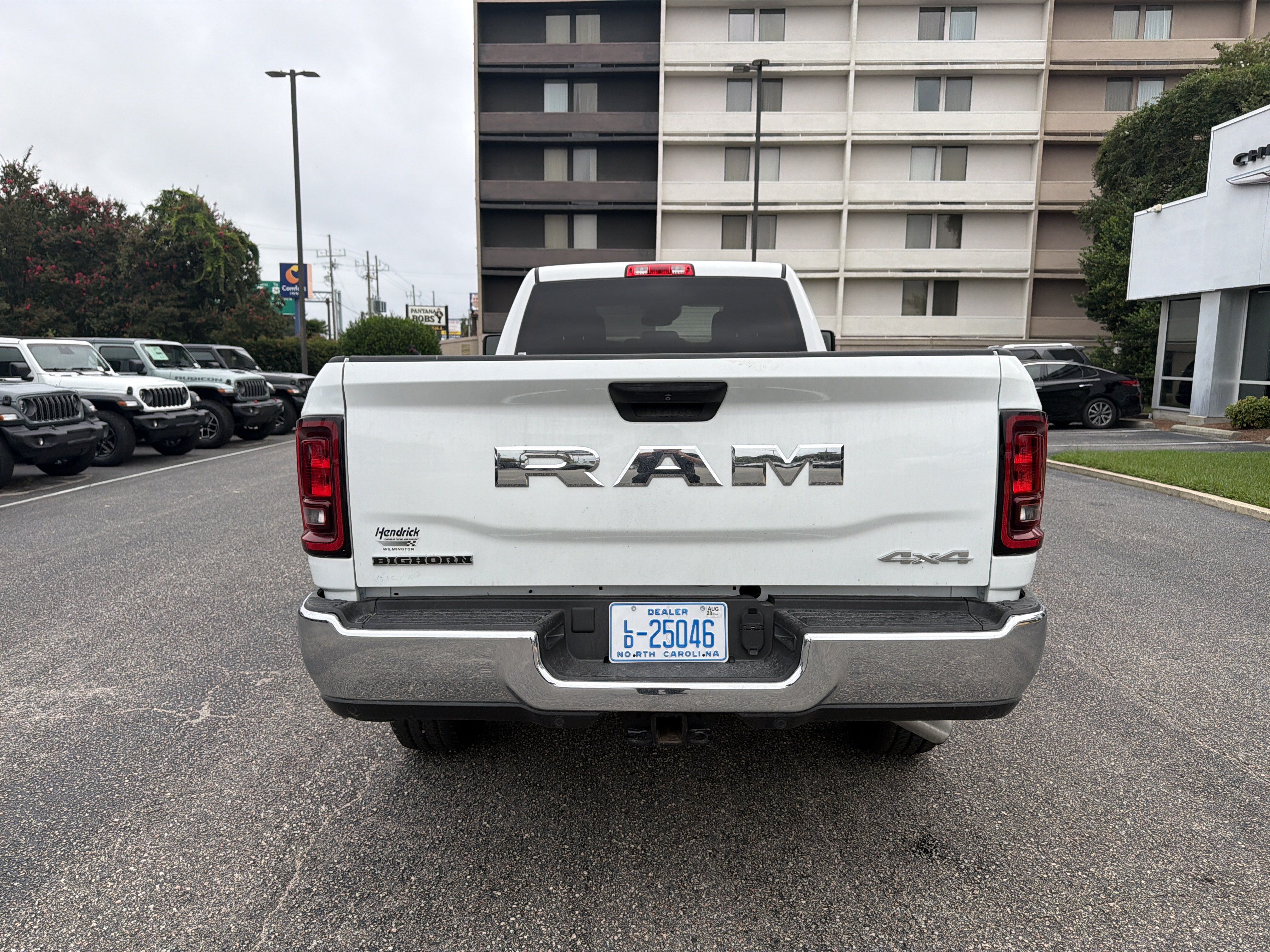 Used 2025 RAM 2500 Big Horn AWD/4WD image 8