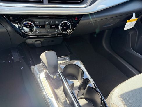 New 2026 Chevrolet Trax LT FWD image 13