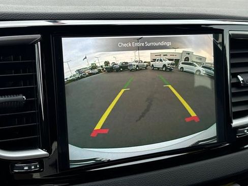 New 2026 Chrysler Voyager LX FWD image 15