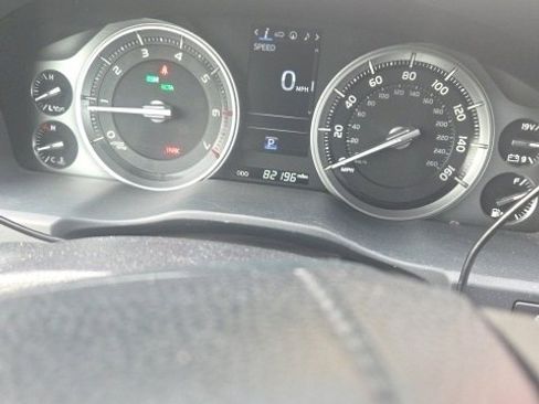 Used 2020 Toyota Land Cruiser Base image 17