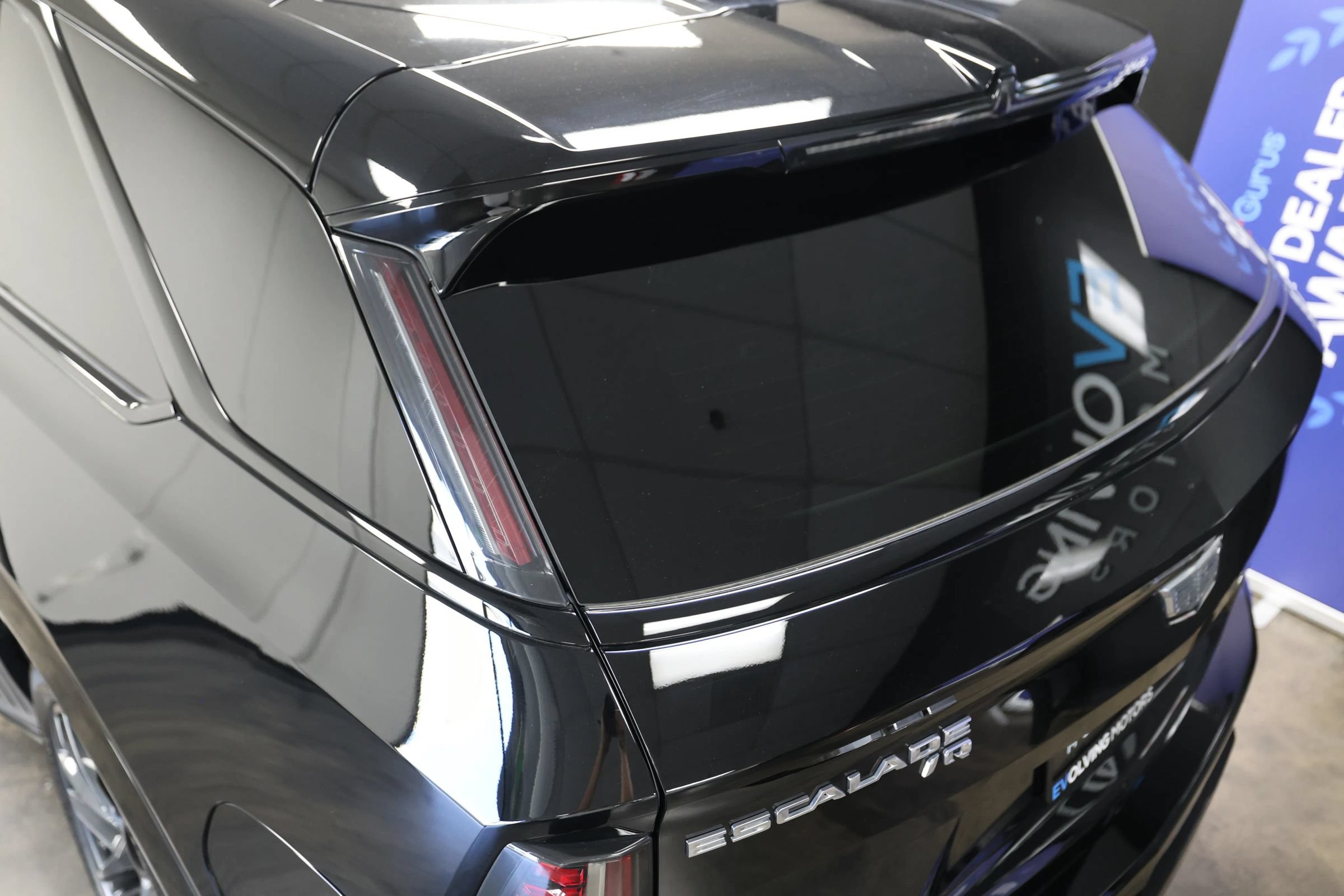 Used 2025 Cadillac Escalade IQ Sport 2 AWD/4WD image 18