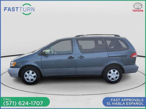 Used 2002 Toyota Sienna LE image 9