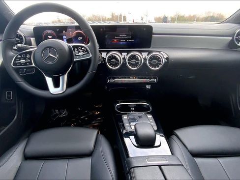 Used 2023 Mercedes-Benz CLA 250 CLA 250 w/ Premium Package image 14