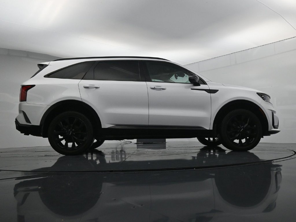 Used 2022 Kia Sorento SX AWD/4WD image 38