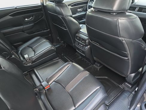 Certified 2024 Honda Pilot EX-L image 13
