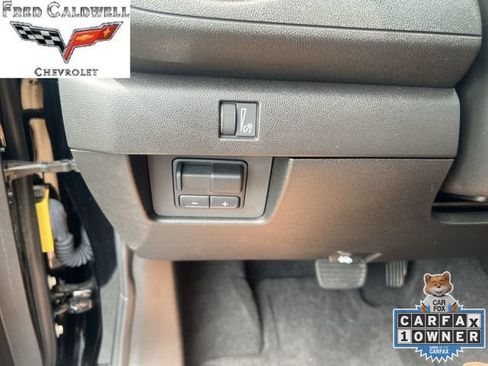Used 2025 Chevrolet Colorado W/T w/ WT Custom Package AWD/4WD image 23