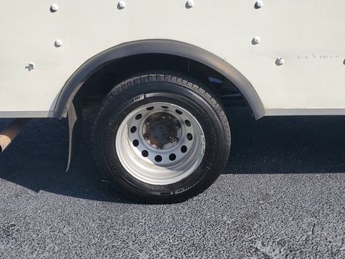 Certified 2022 Ford Transit 350 DRW image 7