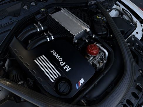 Used 2018 BMW M4 Coupe image 38