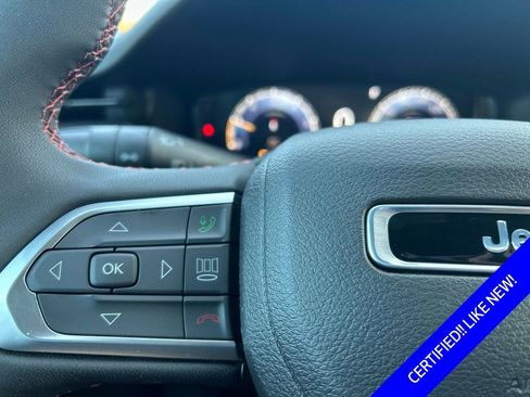 Used 2026 Jeep Compass Trailhawk w/ Sun, Sound & Navigation Group image 28