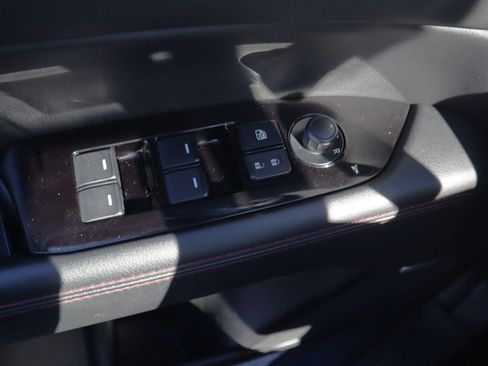 Used 2024 MAZDA CX-5 Carbon Edition image 19