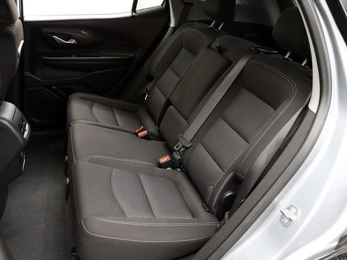 Used 2024 GMC Terrain SLE AWD/4WD image 13