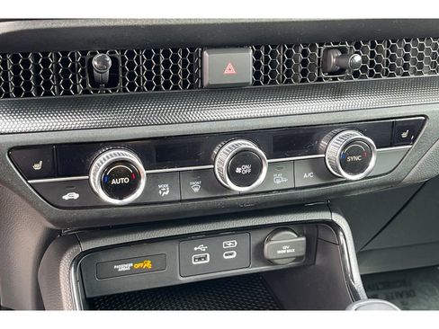 Certified 2025 Honda CR-V Sport image 28