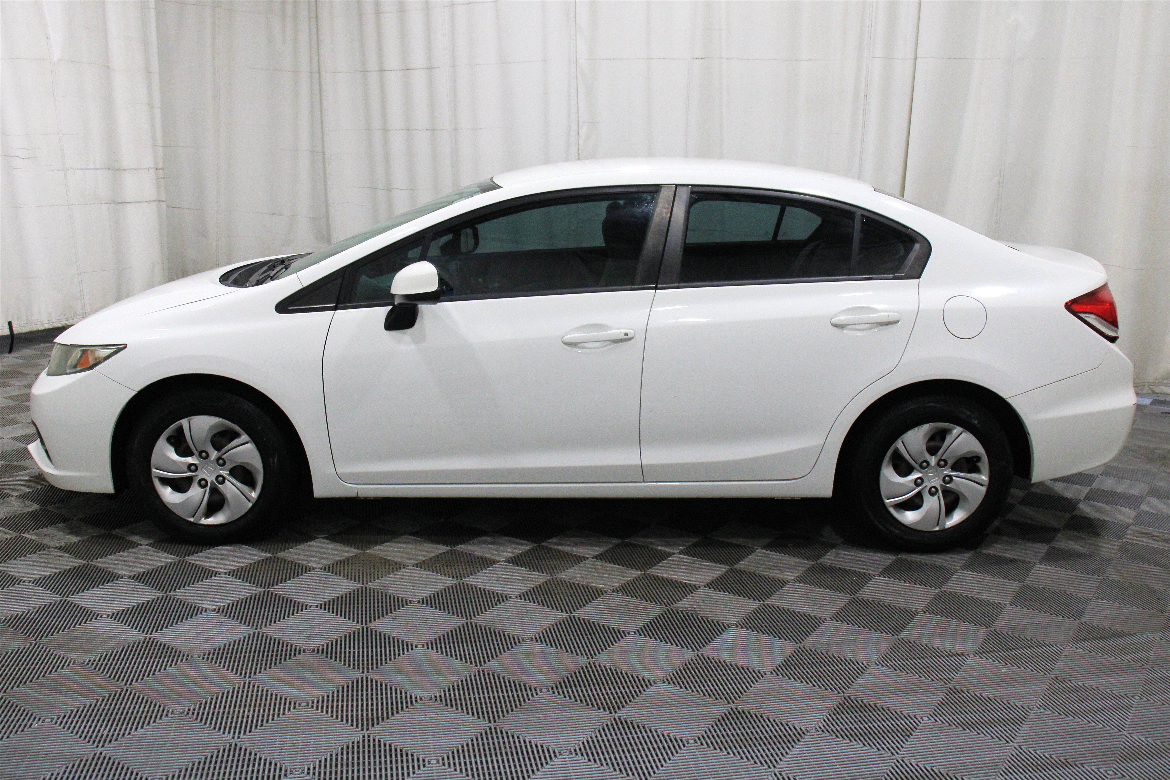Used 2013 Honda Civic LX image 32