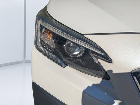 Certified 2022 Subaru Outback Premium image 9