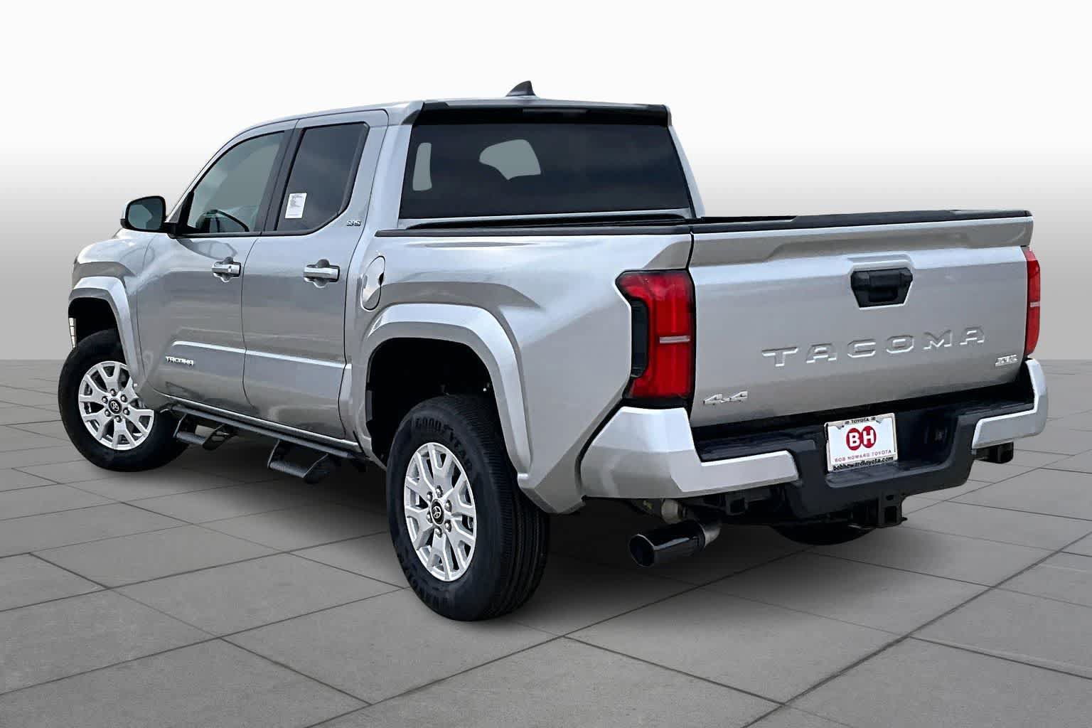 New 2026 Toyota Tacoma SR5 AWD/4WD image 12