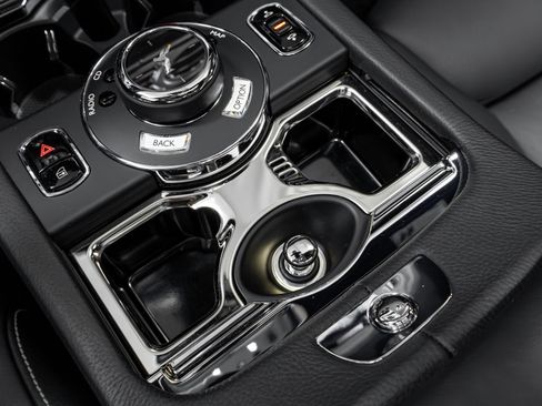 Used 2015 Rolls-Royce Ghost image 70