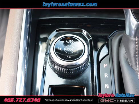 Used 2023 GMC Canyon Denali AWD/4WD image 27