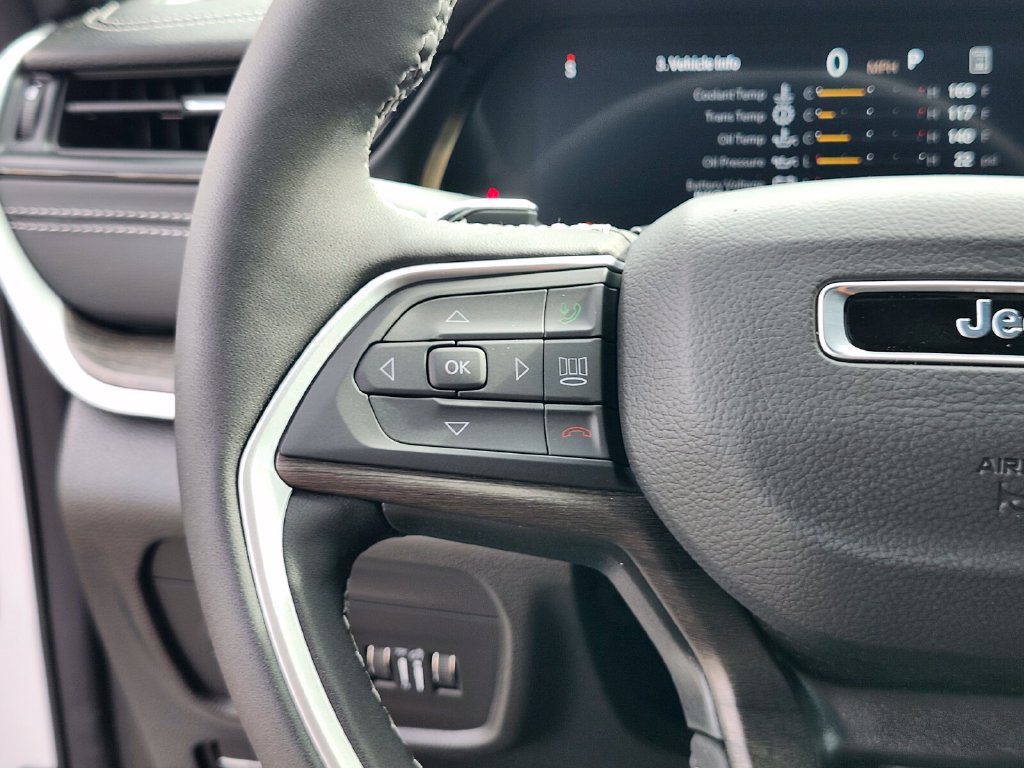 New 2026 Jeep Grand Cherokee Altitude AWD/4WD image 30