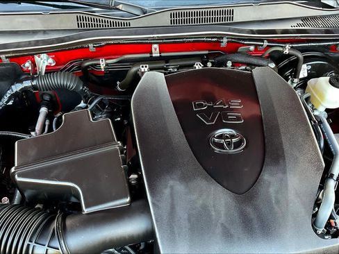 Used 2023 Toyota Tacoma TRD Sport image 30