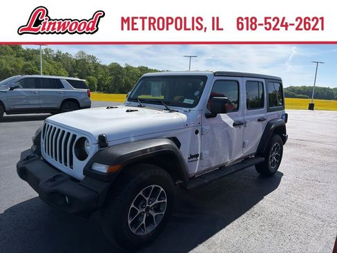 Used 2022 Jeep Wrangler Unlimited Sport AWD/4WD image 1