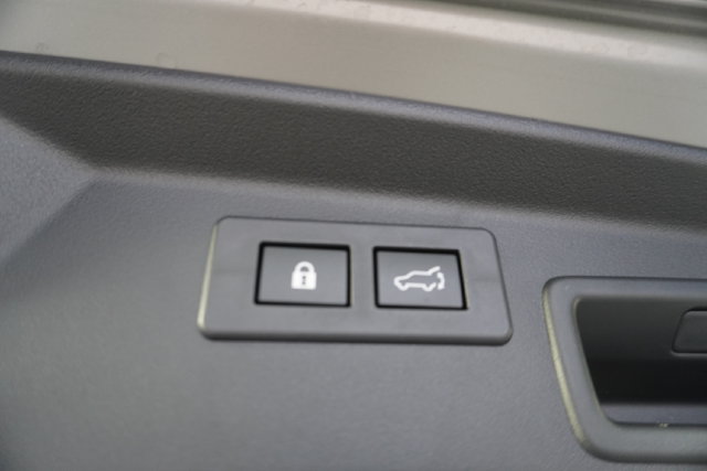 Certified 2026 Subaru Outback Limited AWD/4WD image 39