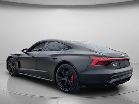 Used 2023 Audi e-tron GT Prestige w/ Prestige Package AWD/4WD image 7
