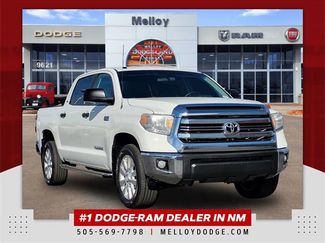 Used 2016 Toyota Tundra SR5 video 1