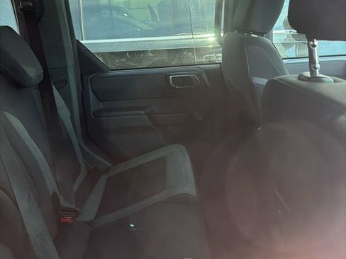 Used 2025 Ford Bronco Big Bend image 10