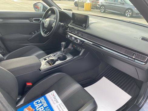 Used 2024 Honda Civic Sport image 10