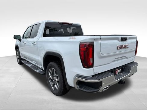 New 2026 GMC Sierra 1500 SLT AWD/4WD image 5