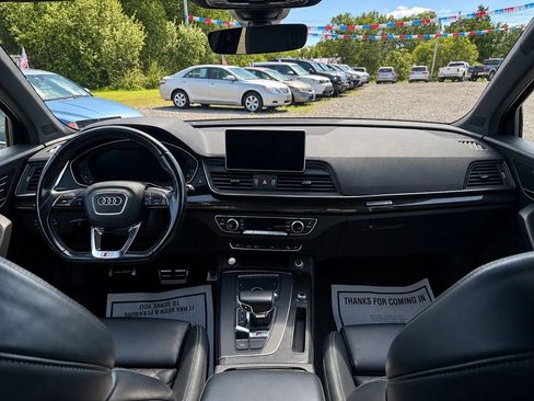 Used 2018 Audi SQ5 Premium Plus w/ Navigation Package AWD/4WD image 31