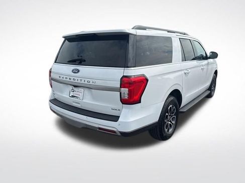 Used 2024 Ford Expedition Max XLT AWD/4WD image 5