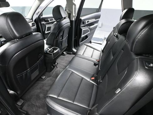 Used 2023 Kia Telluride EX X-Line AWD/4WD image 37