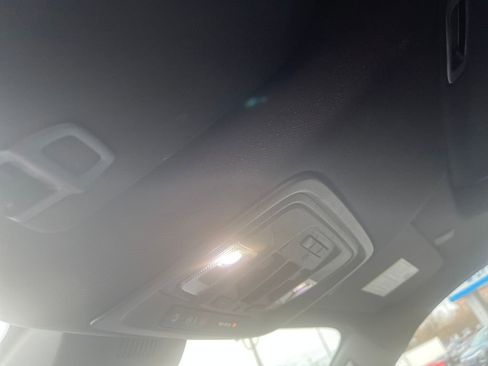 Used 2023 Chevrolet Silverado 1500 High Country w/ High Country Premium Package image 17