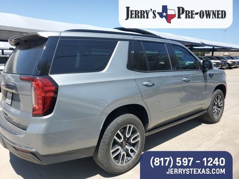 Used 2024 GMC Yukon AT4 w/ Technology Package AWD/4WD image 6