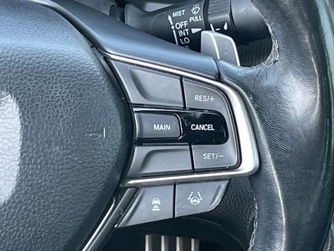 Used 2019 Honda Accord Sport image 14