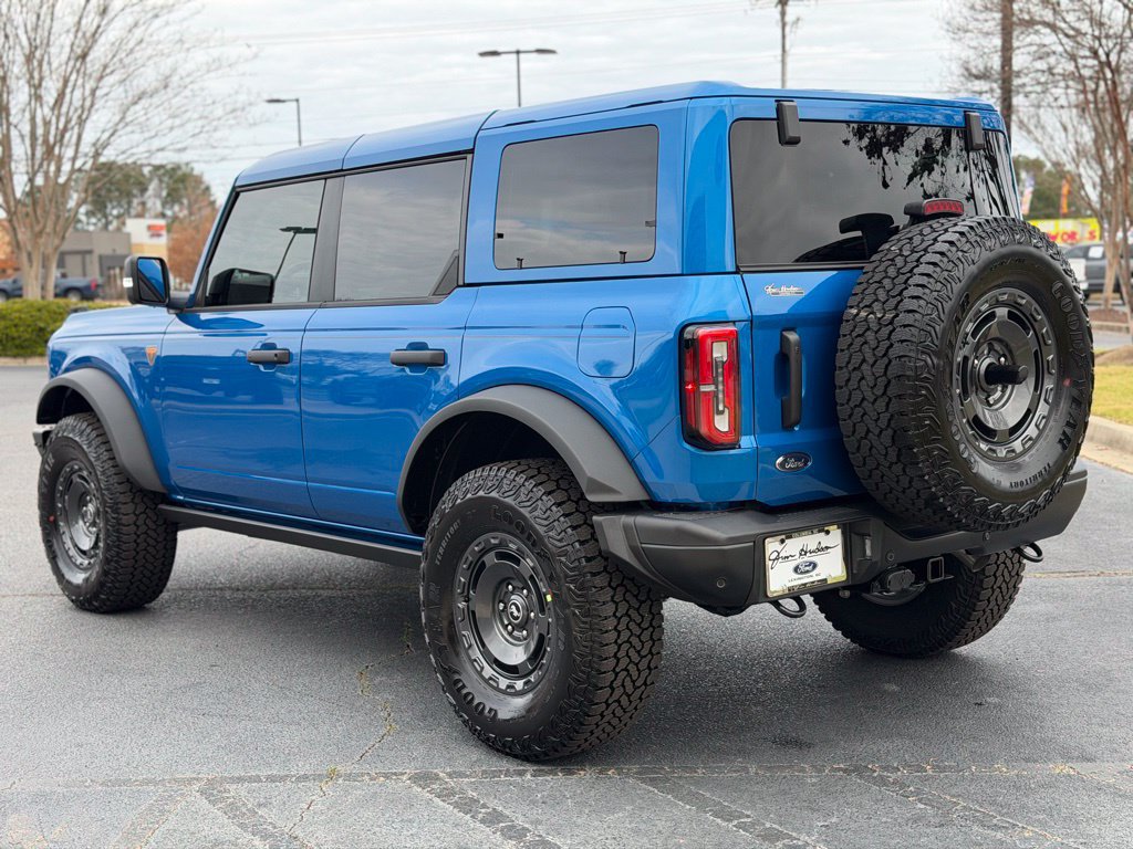 Certified 2025 Ford Bronco Badlands AWD/4WD image 7